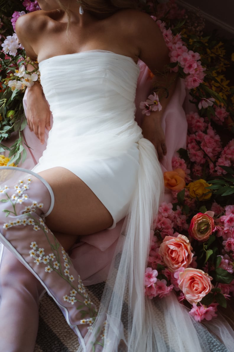 Quickspot - Bride's Boobs Pop Out On Her Wedding Day (Photo).. Bride rocks  tight gown as her breast pumps out on her wedding day.