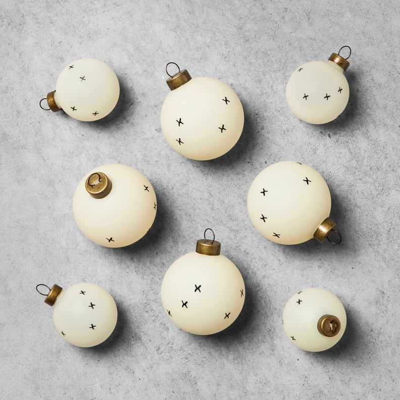 Cream Ornament Set