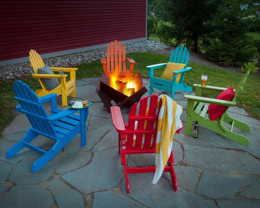 色彩鲜艳的东西:Polywood经典木制折叠阿迪朗达克椅子