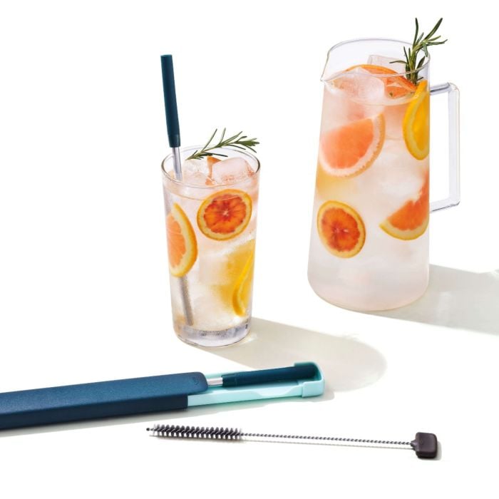 OXO 4-Piece Reusable Straw and Brush Set With Case