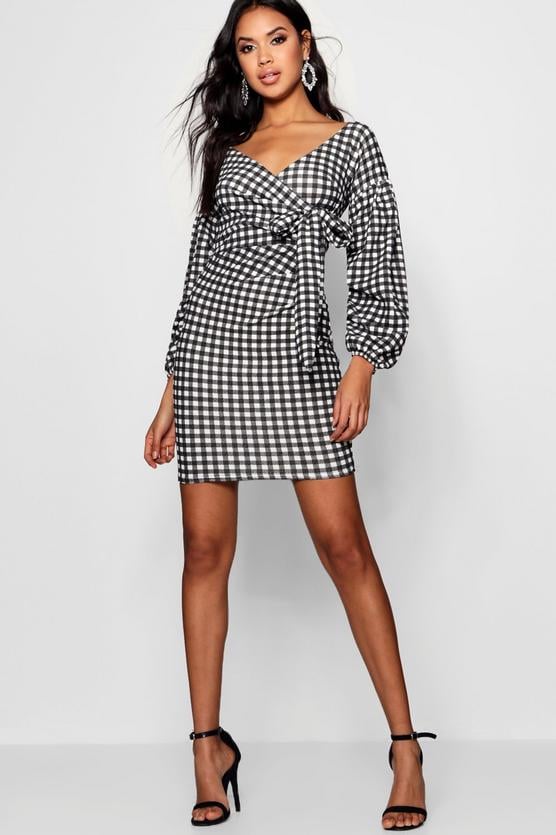 Boohoo Gingham Ruffle Sleeve Bodycon Dress