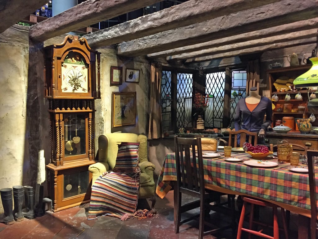 What made the Burrow set so cool is that it is interactive. There are switches you can use to make the knitting needles move, the scrubbing brush clean a pan, and a knife cut food.