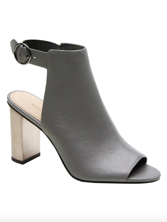 Banana republic top block heel