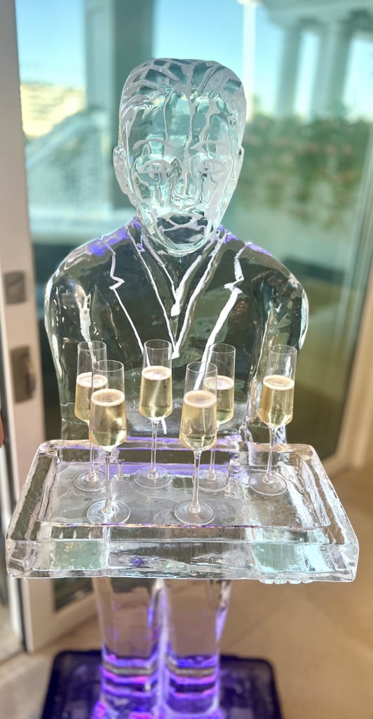 Gio Helou's Life-Size Ice Sculpture on "Selling the OC"