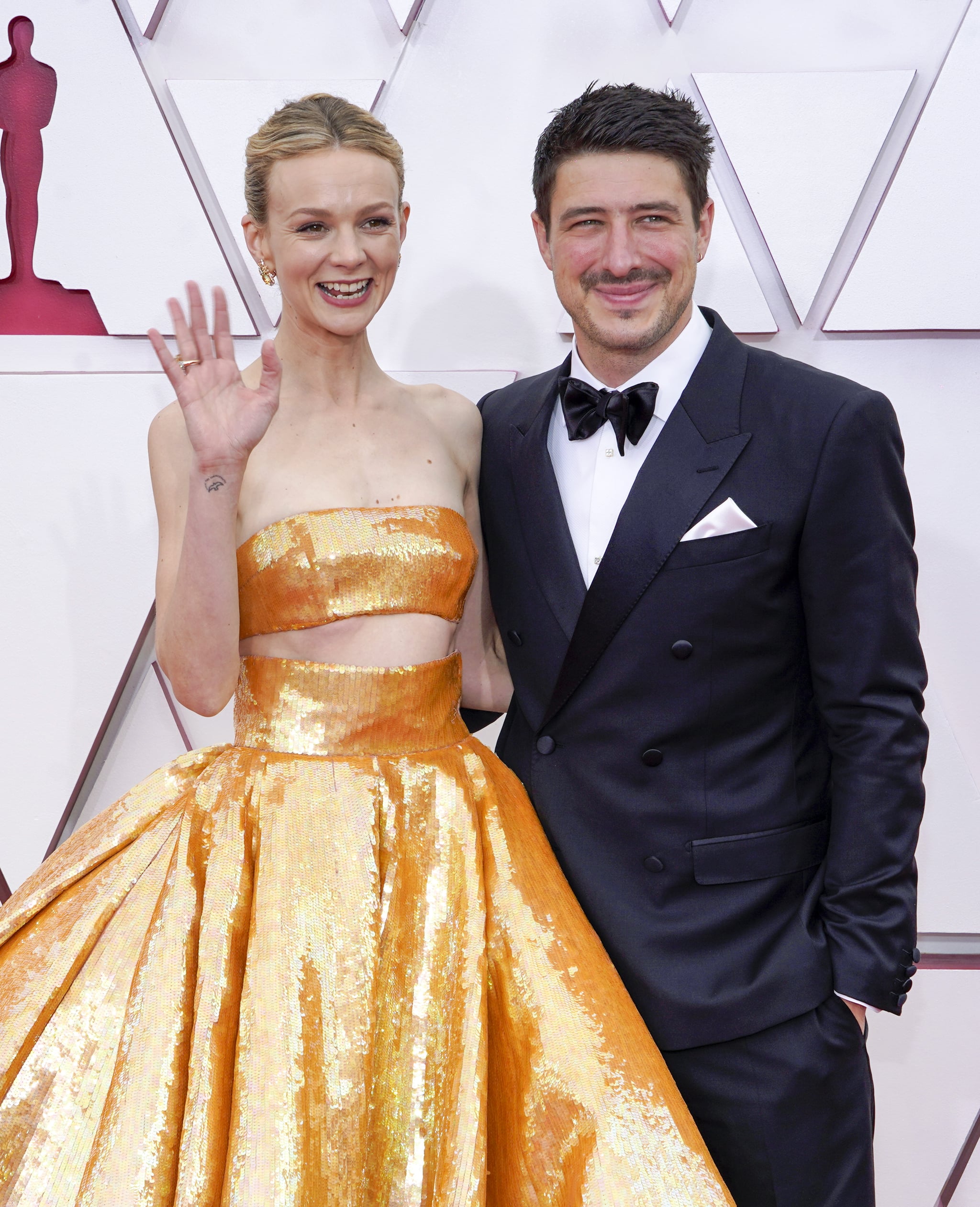 LOS ANGELES, CALIFORNIA – APRIL 25: (L-R) Carey Mulligan and Marcus Mumford attend the 93rd Annual Academy Awards at Union Station on April 25, 2021 in Los Angeles, California. (Photo by Chris Pizzello-Pool/Getty Images)