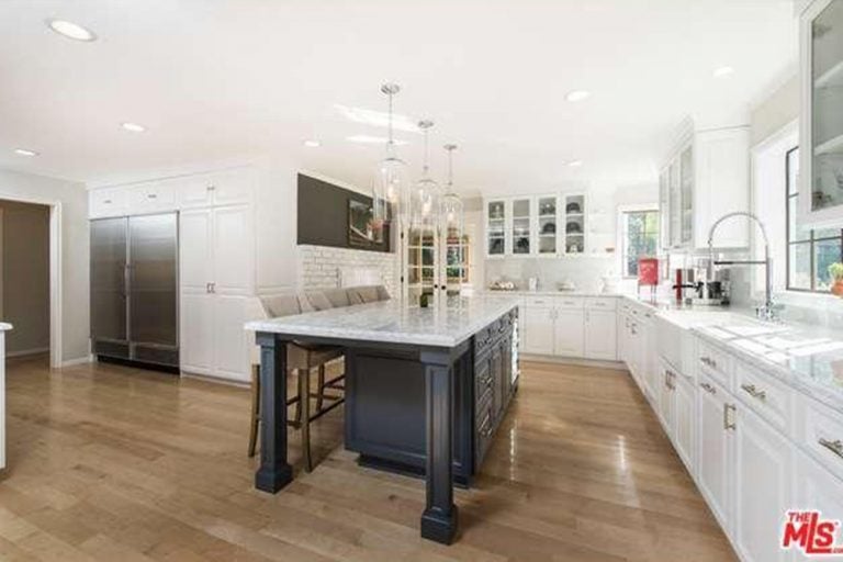 Kate Upton Buys Beverly Hills Home | POPSUGAR Home Photo 4