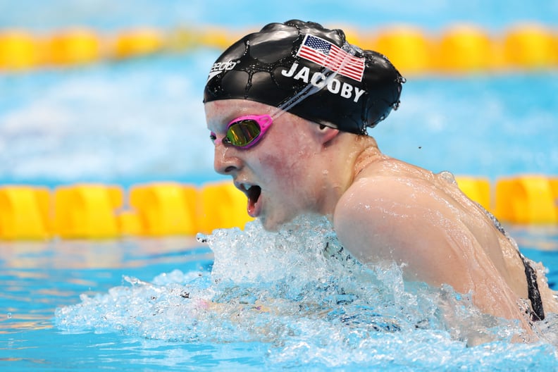2021 Olympics: Team USA's Lydia Jacoby Powering Through the Water in the 100m Breaststroke
