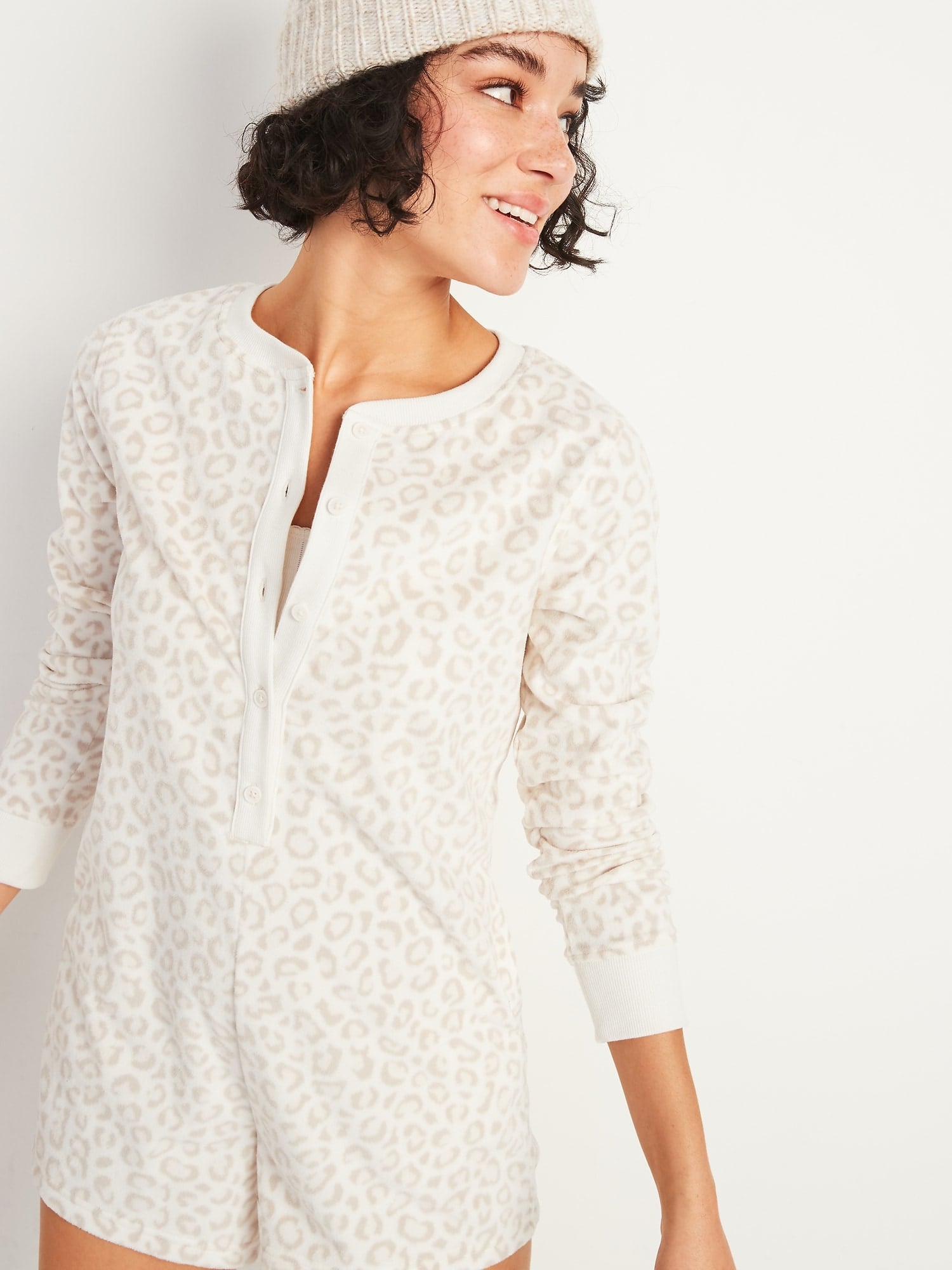 Patterned micro performance fleece pajama set for discount women