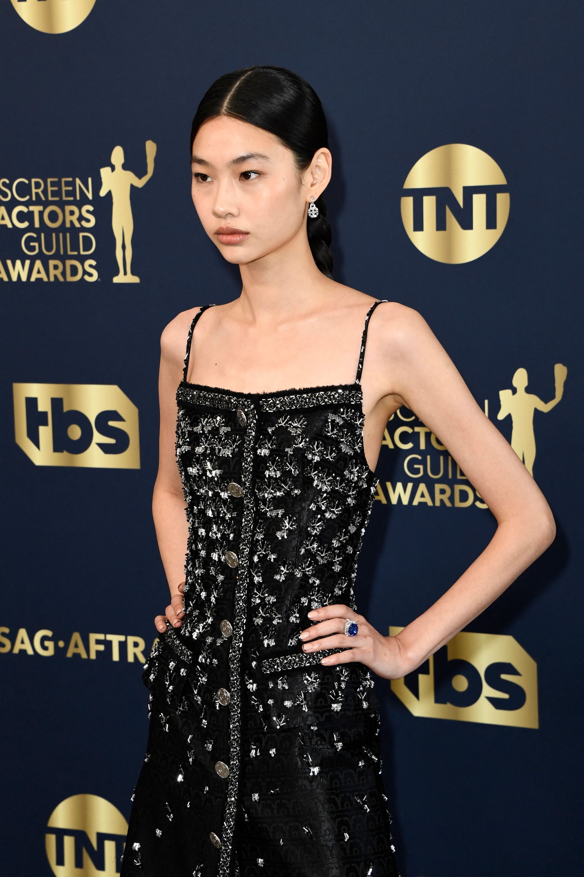 HoYeon Jung's Hidden Hair Detail at the 2022 SAG Awards