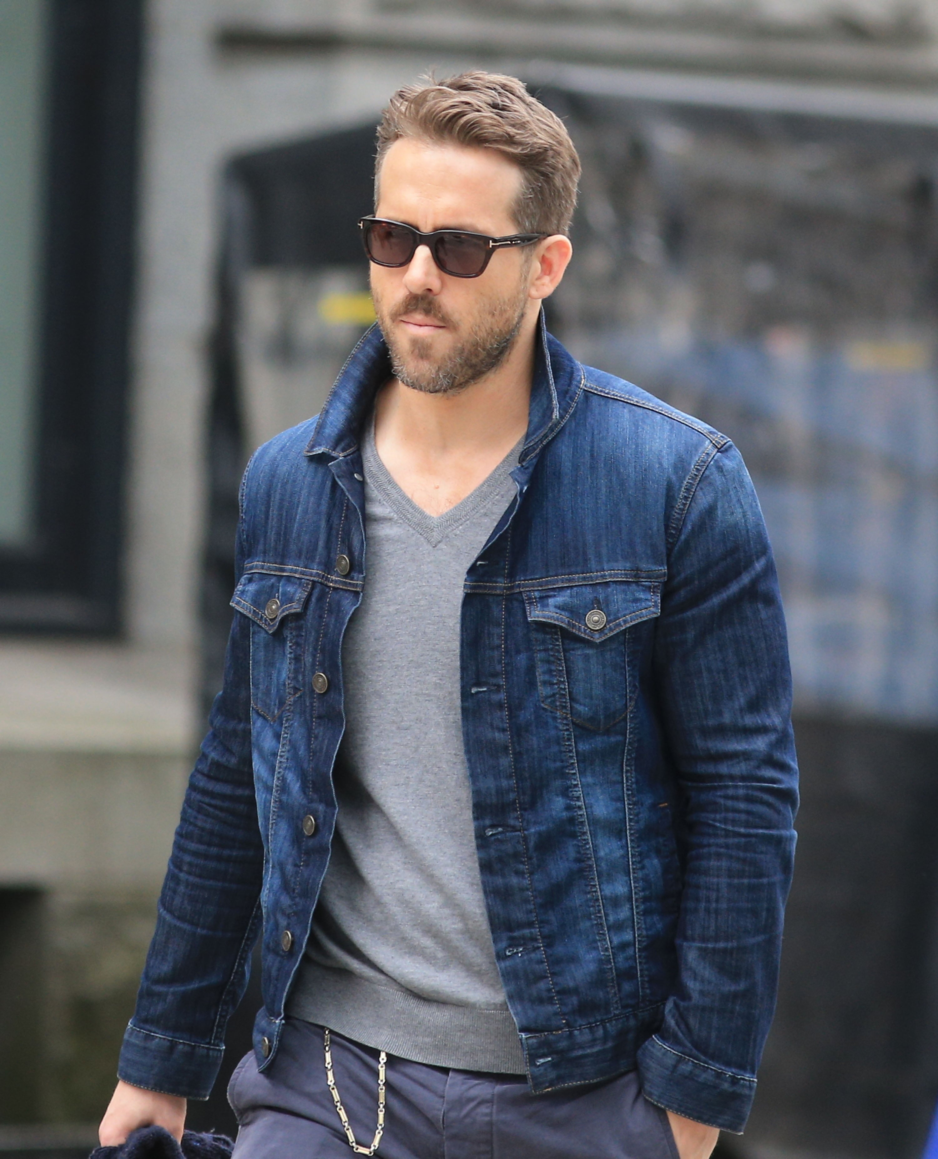 Ryan reynolds denim jacket shop
