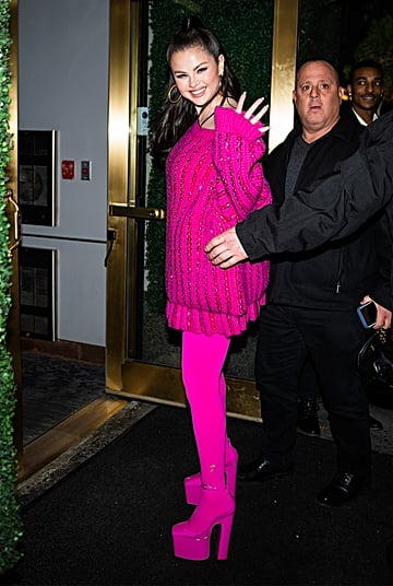 Selena Gomez Hot Pink Outfit on Saturday Night Live | Photos