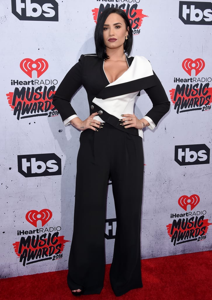 Sexy Demi Lovato Pictures