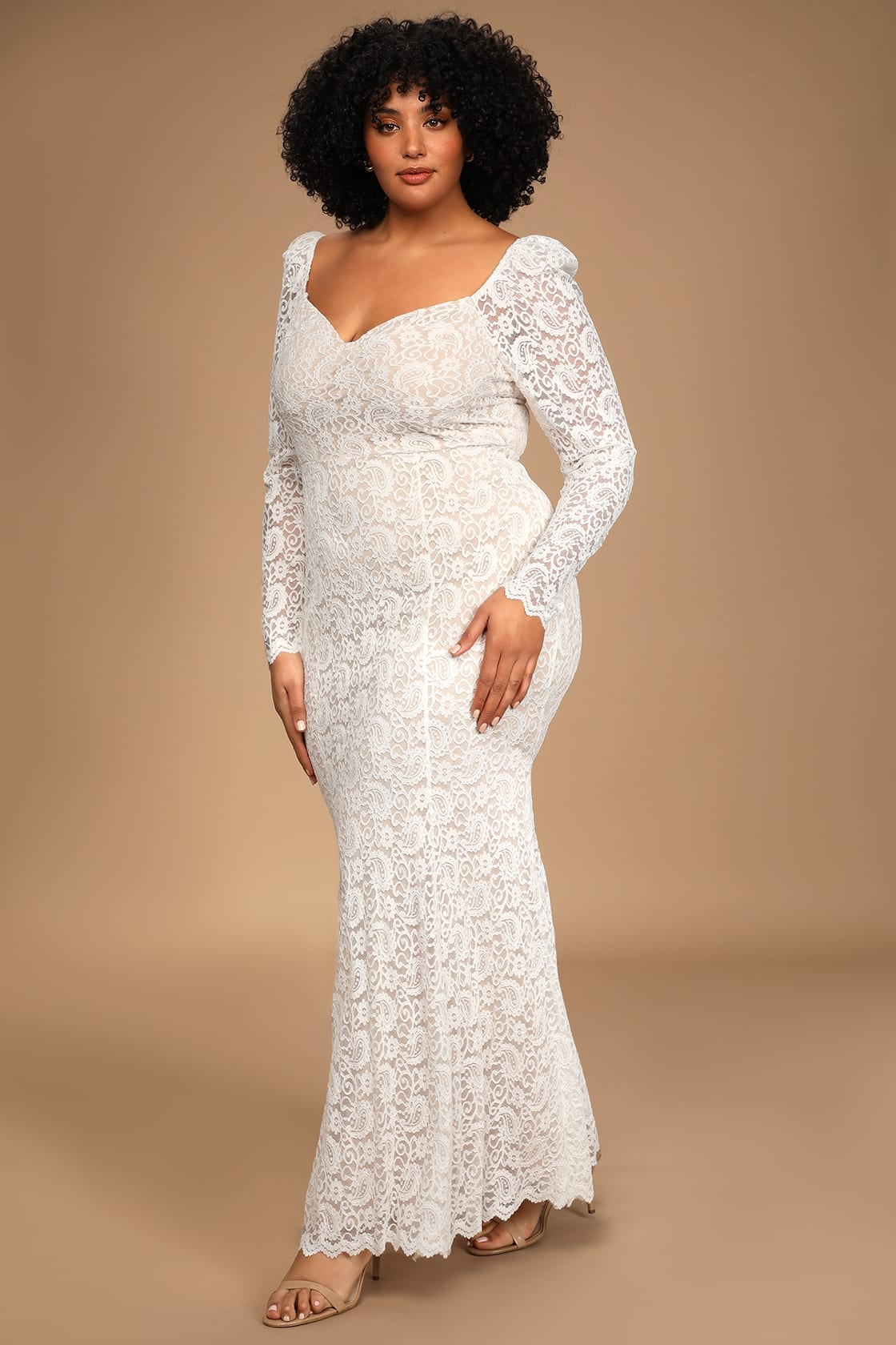 Best Plus-Size Wedding Dress Brands ...