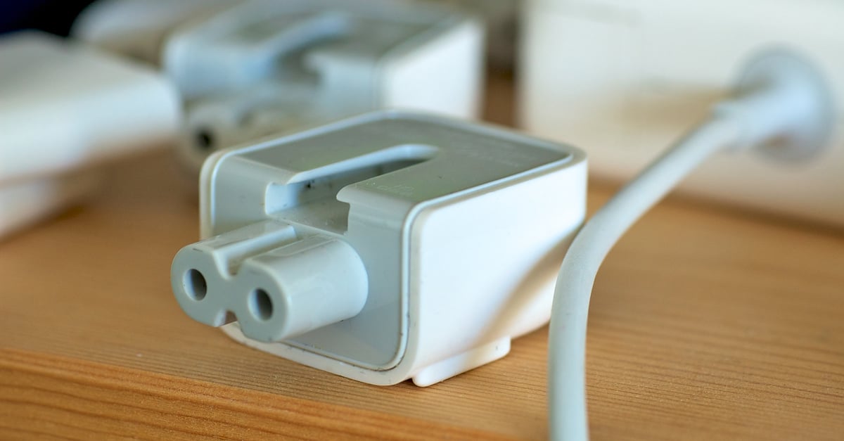 Apple Recalls Plug Adapters POPSUGAR Tech
