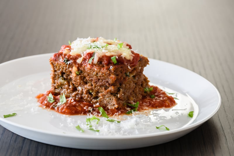 Like an American meatloaf but with all the flavors of an Italian meatball.
Get the recipe: meatloaf parmesan