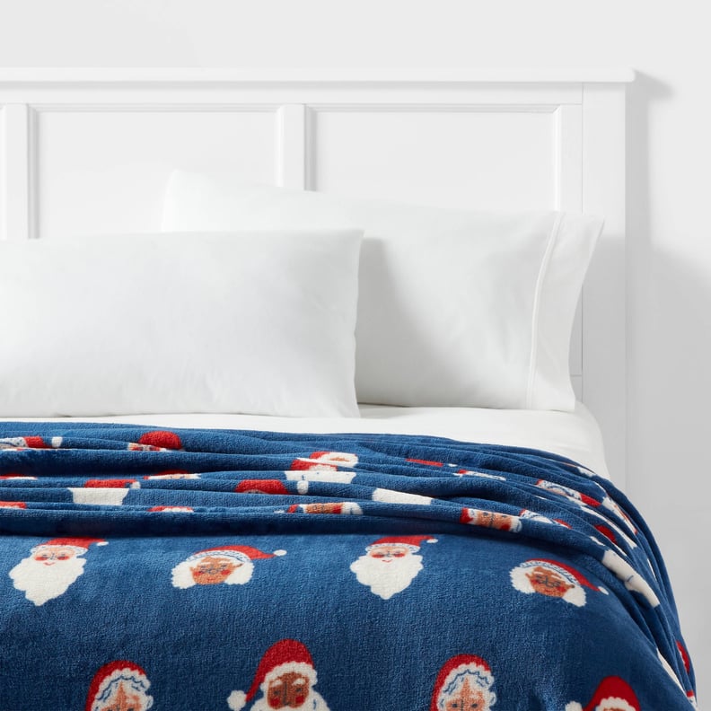 Wondershop Value Plush Holiday Print Blanket
