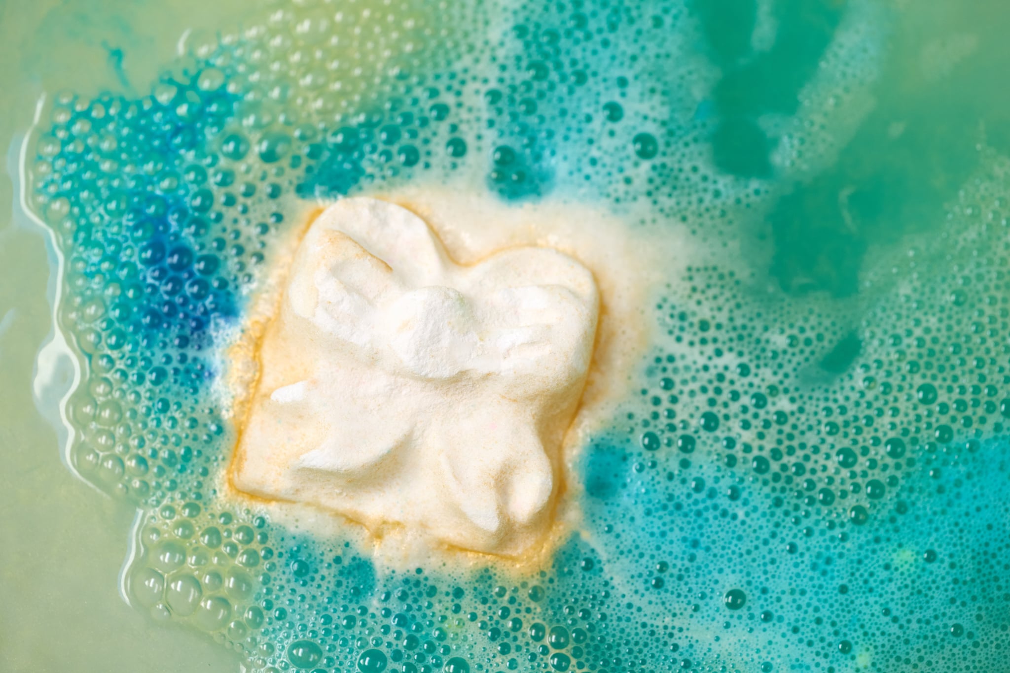 lush baby bath bomb