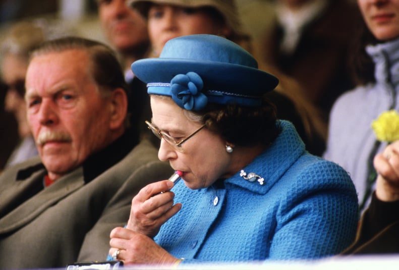 Queen Elizabeth: The surprising items the monarch keeps inside her iconic  accessory