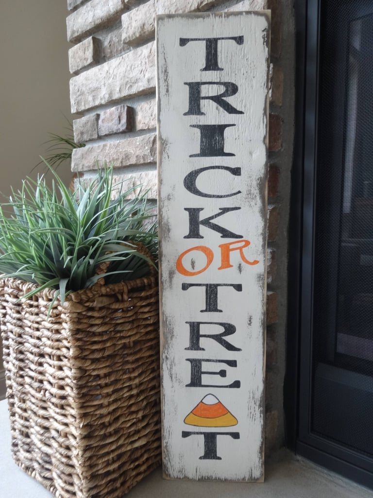 Trick or Treat Sign