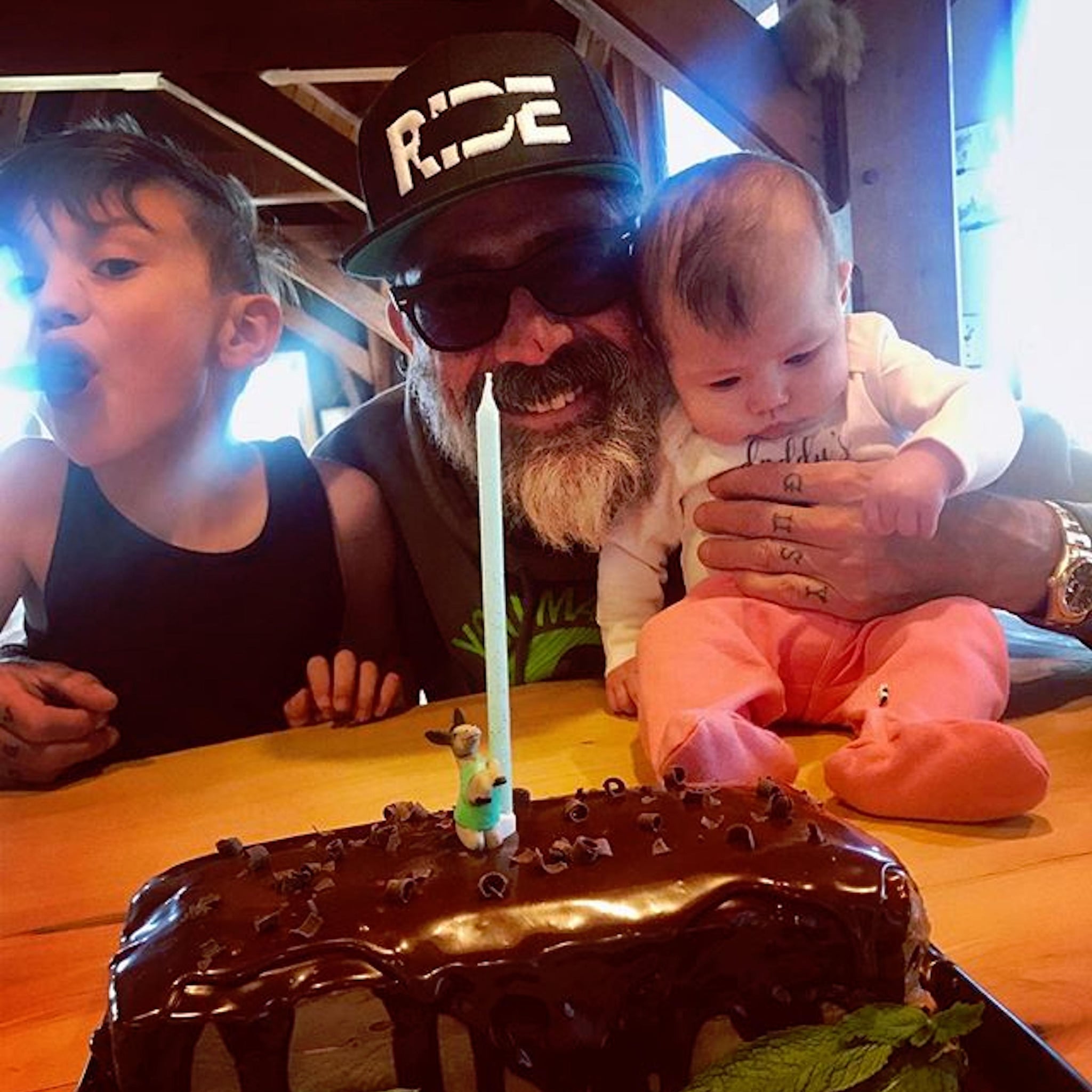 Jeffrey Dean Morgan Birthday Photo With His Kids 2018 Popsugar Celebrity