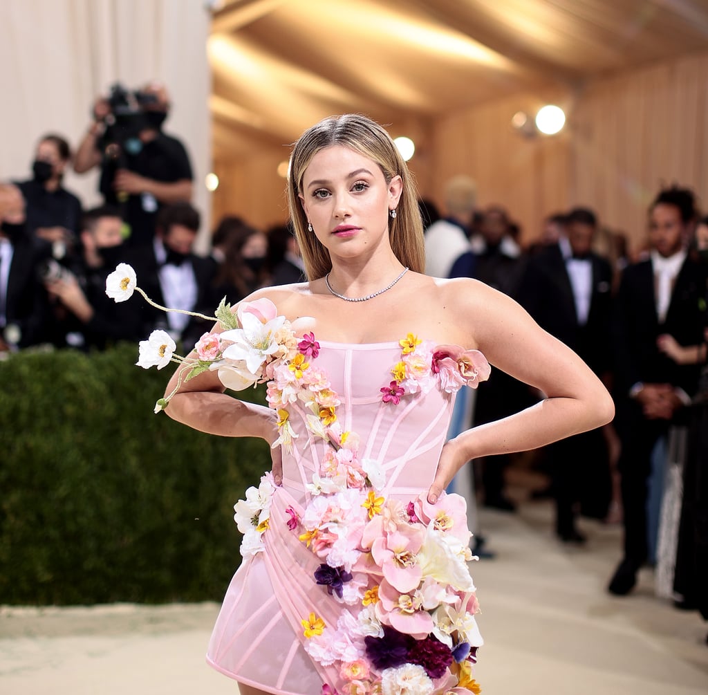 Lili Reinhart on Struggling With "Severe" Body-Image Issues Lili Reinhart on Struggling With "Severe" Body-Image Issues