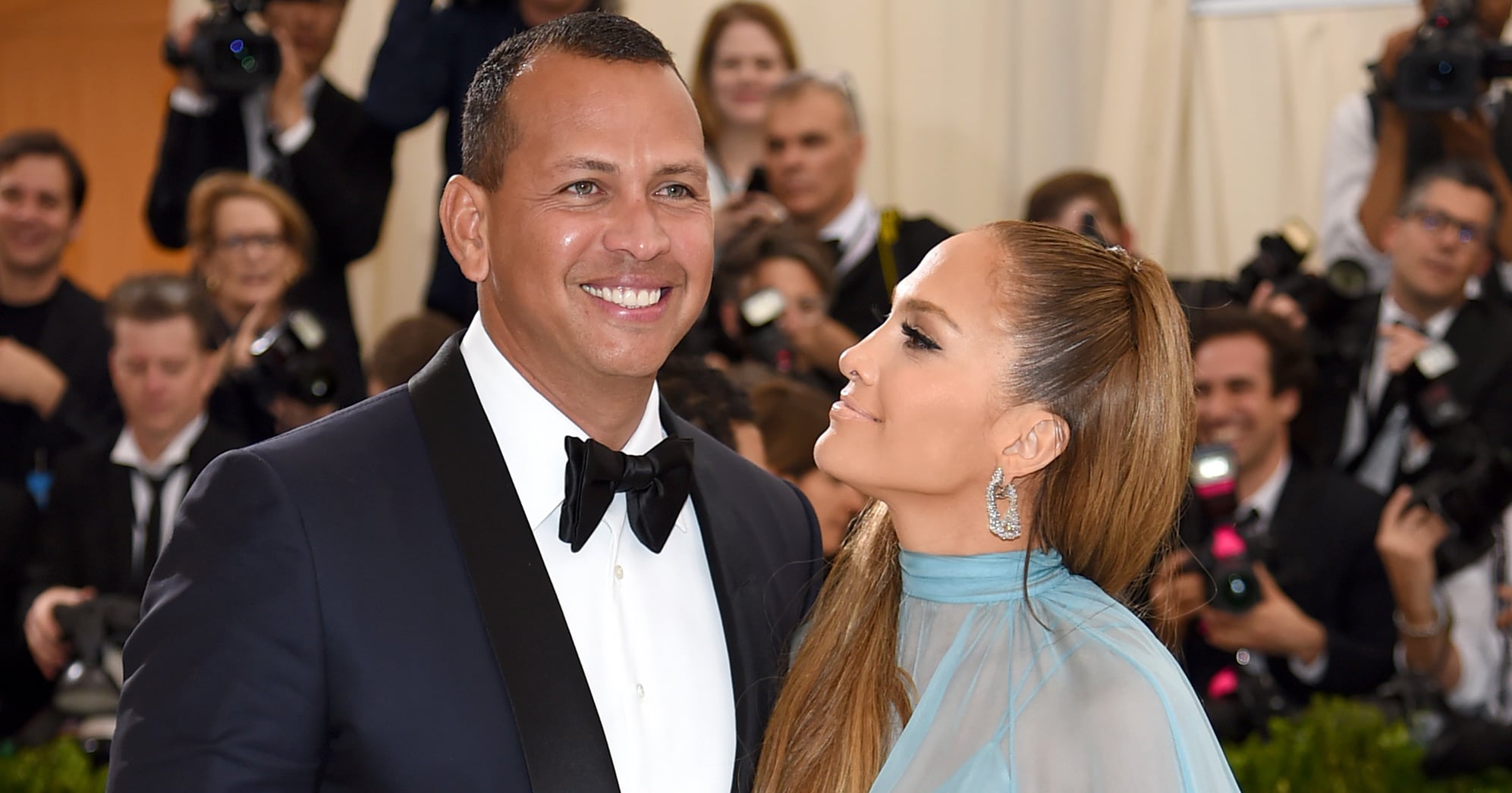Details on Jennifer Lopez and Alex Rodriguez's Wedding PS Celebrity