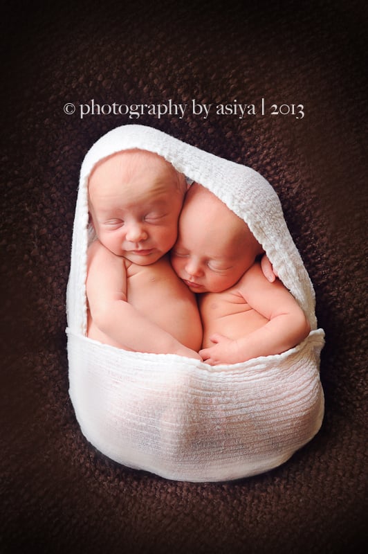 Newborn Twin Photo Ideas