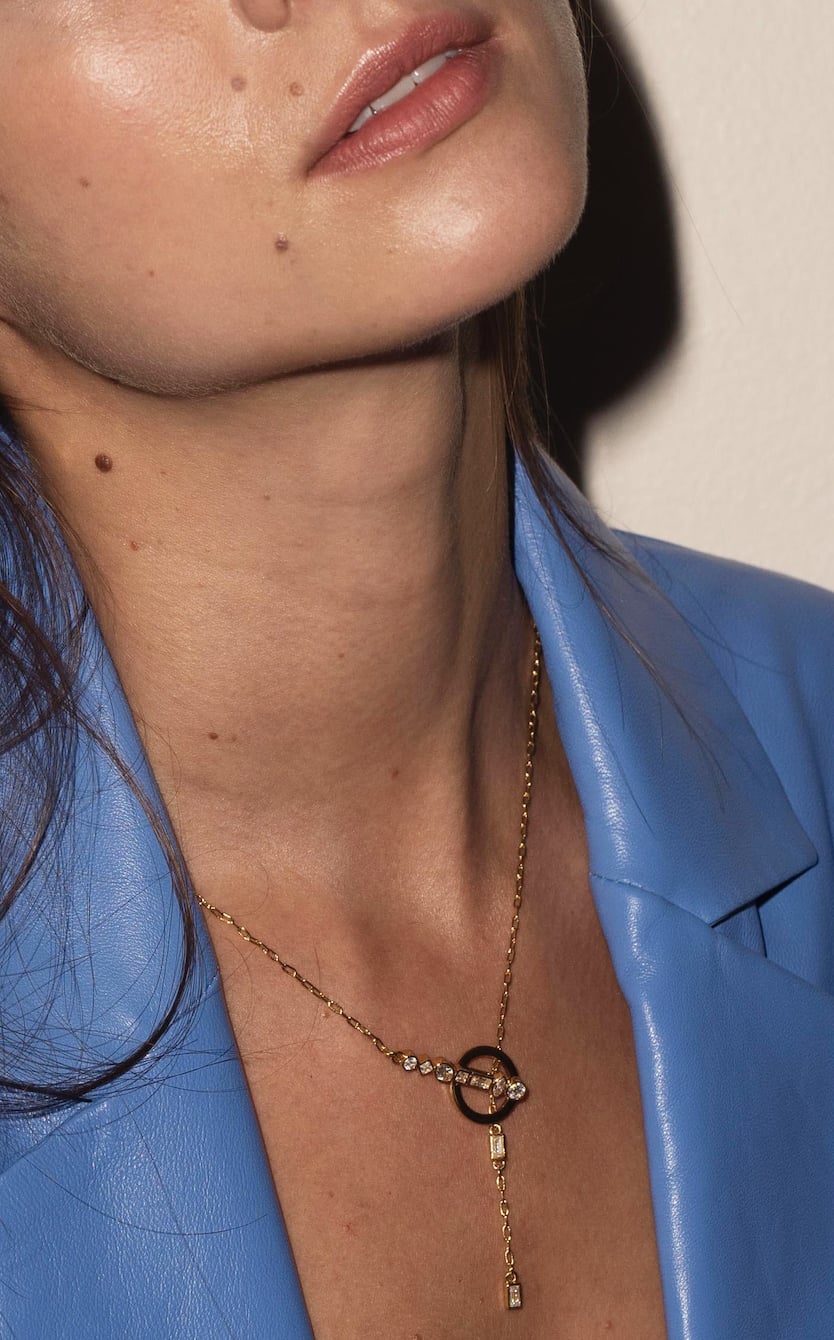 The Best Delicate Minimalist Gold Jewelry To Shop For Women Popsugar Fashion See more ideas about jewelry, cute jewelry, jewelry inspo. best delicate minimalist gold jewelry