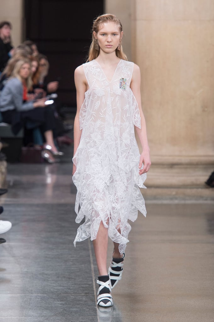 Christopher Kane Fall 2017 Runway