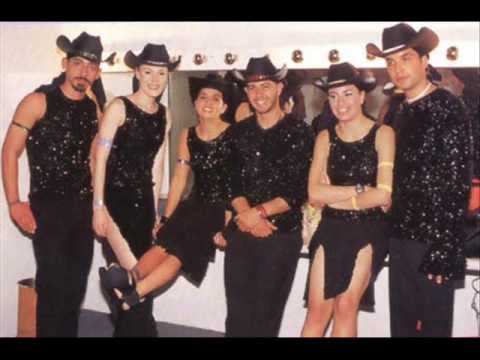 "Amigas y Rivales" by Kabah