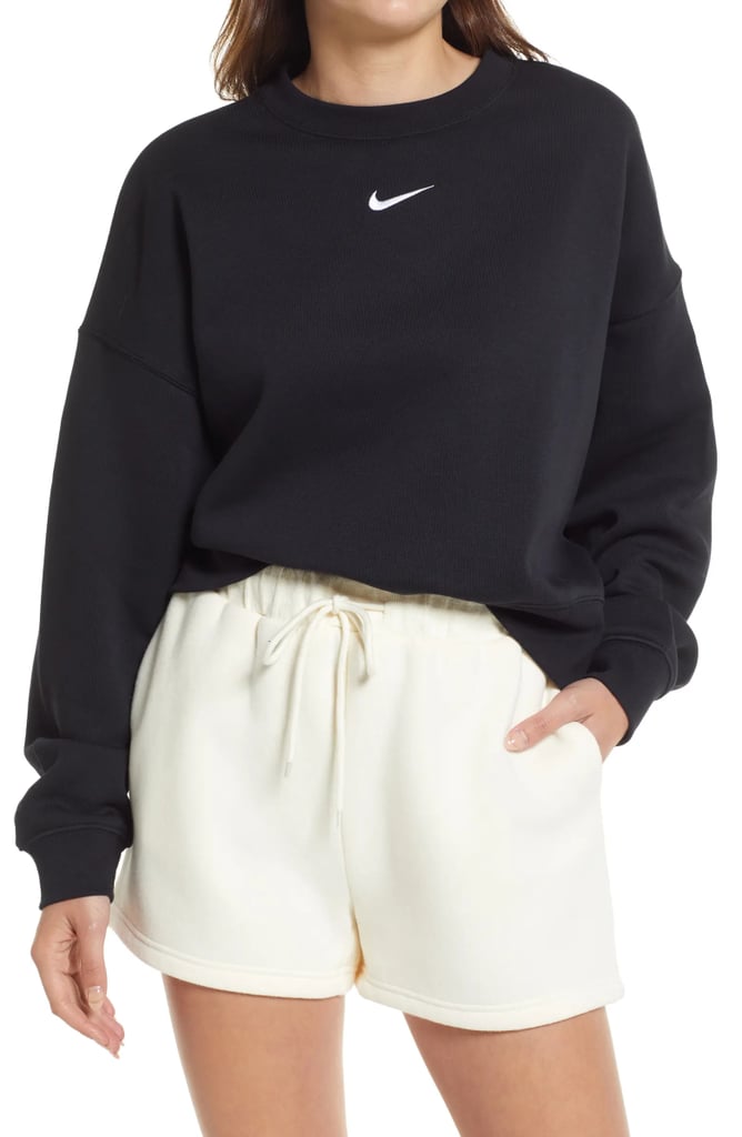 A Crewneck: Nike Sportswear Essential Oversize Sweatshirt