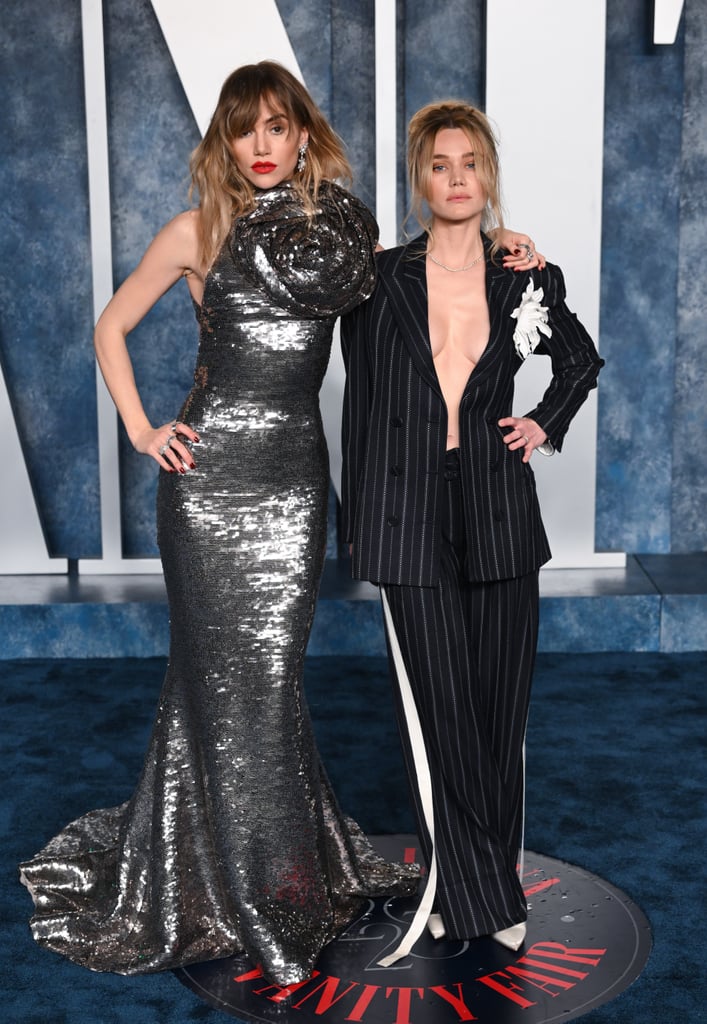 Suki Waterhouse and Immy Waterhouse at the 2023 Vanity Fair Oscars Party