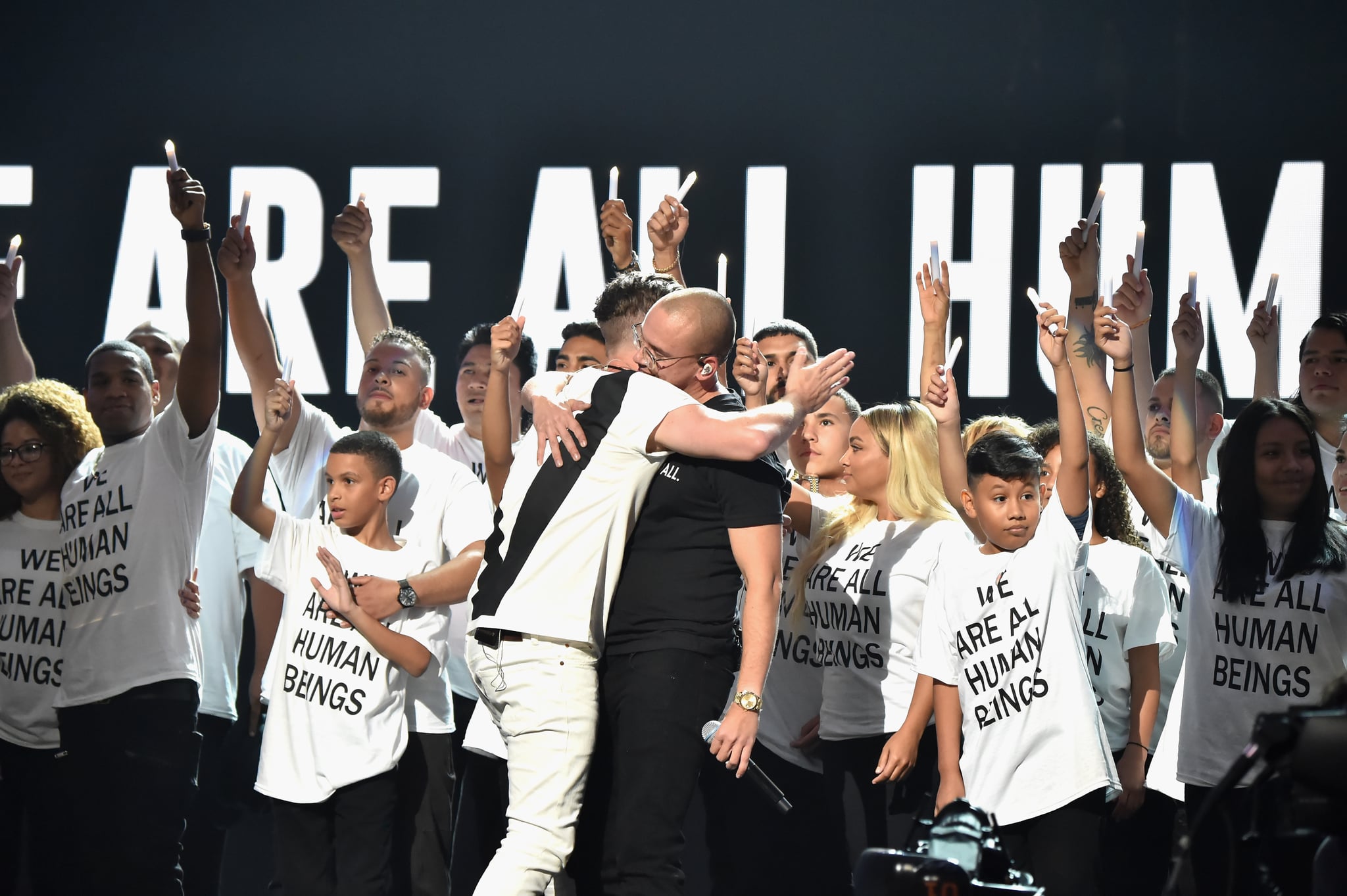 Logic And Ryan Tedder 2018 Mtv Vmas Performance Popsugar Entertainment