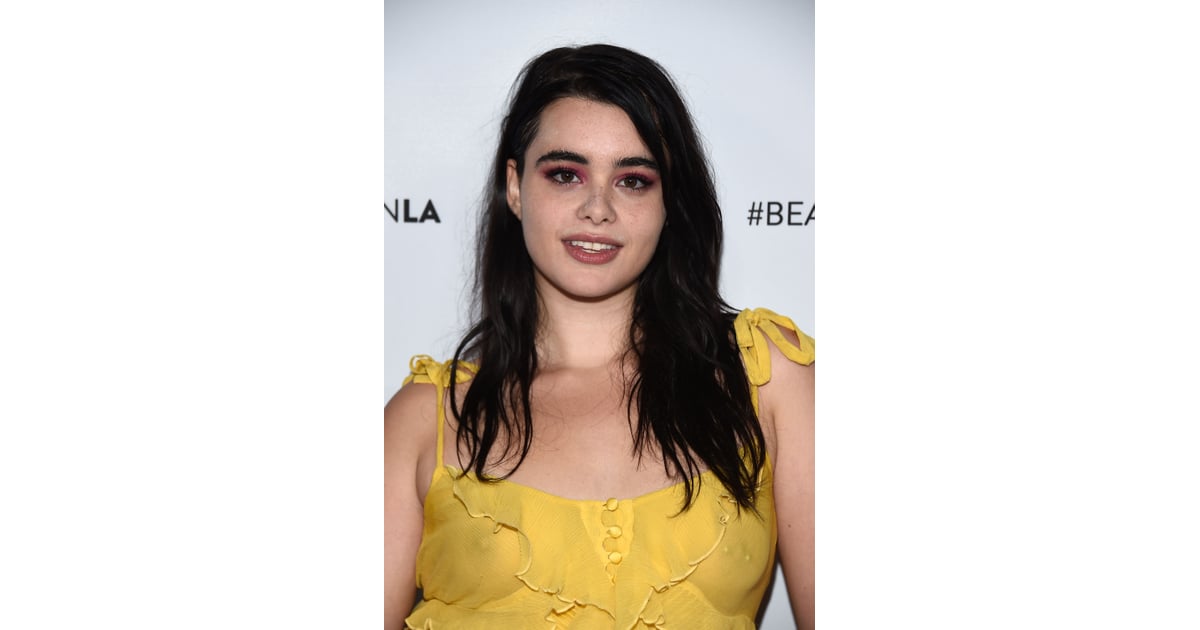 Barbie Ferreira's Long Hair | Barbie Ferreira's Best Beauty Looks Include  Graphic Eyeliner and a Mullet | POPSUGAR Beauty Photo 5