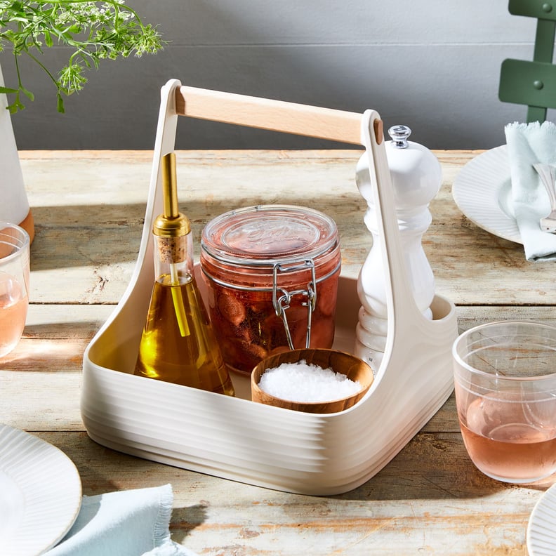 For the Next Picnic: Recycled Tierra Picnic Caddy With Wood Handle