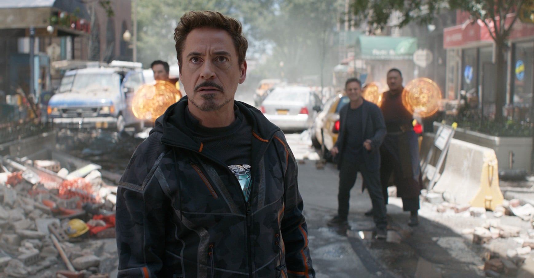 Why Does Tony Stark Use a Flip Phone in Infinity War? POPSUGAR