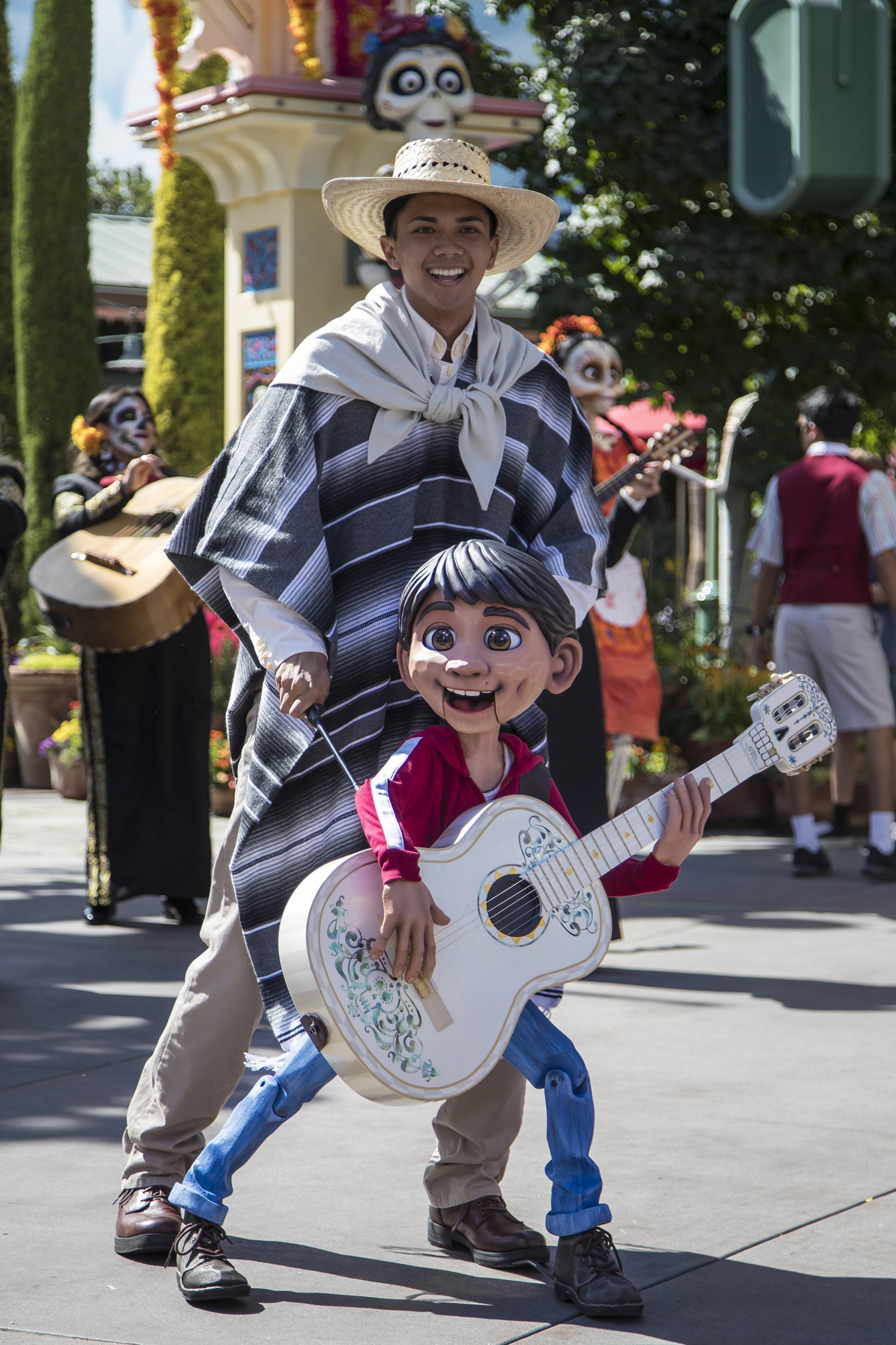 Coco at Disneyland - Plaza de la Familia 2024 Food & Entertainment