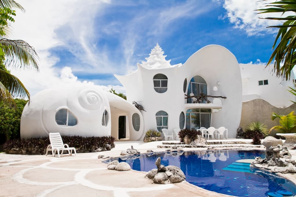 Mexican seashell house