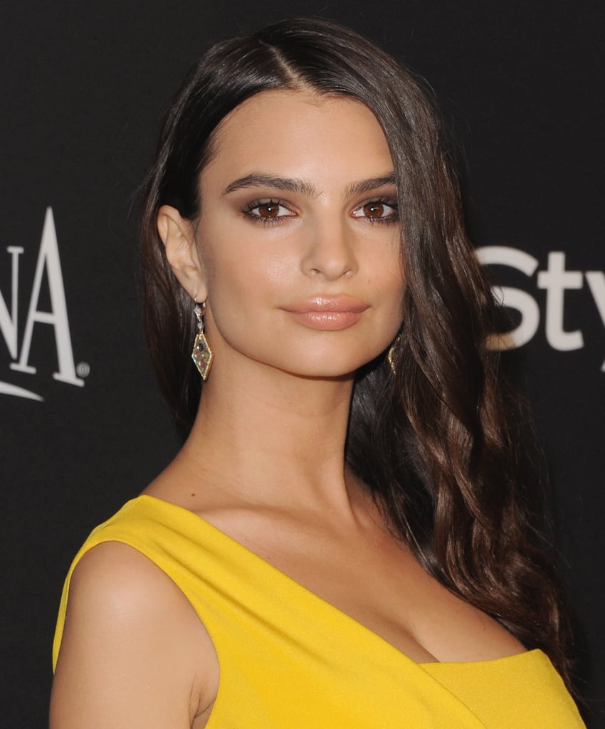 Emily Ratajkowski Sexy Pictures