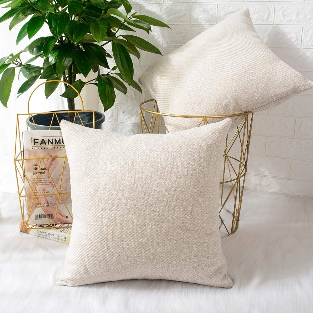 Best Minimalist Throw Pillows