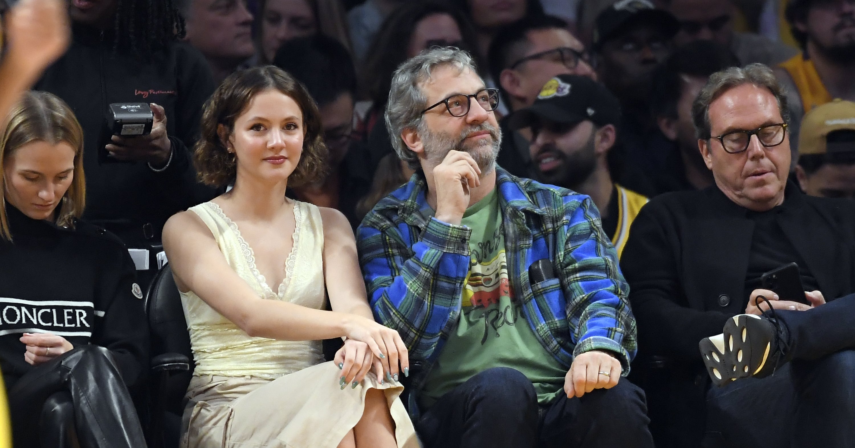 Iris Apatow - Los Angeles Lakers vs Miami Heat in Los Angeles 01