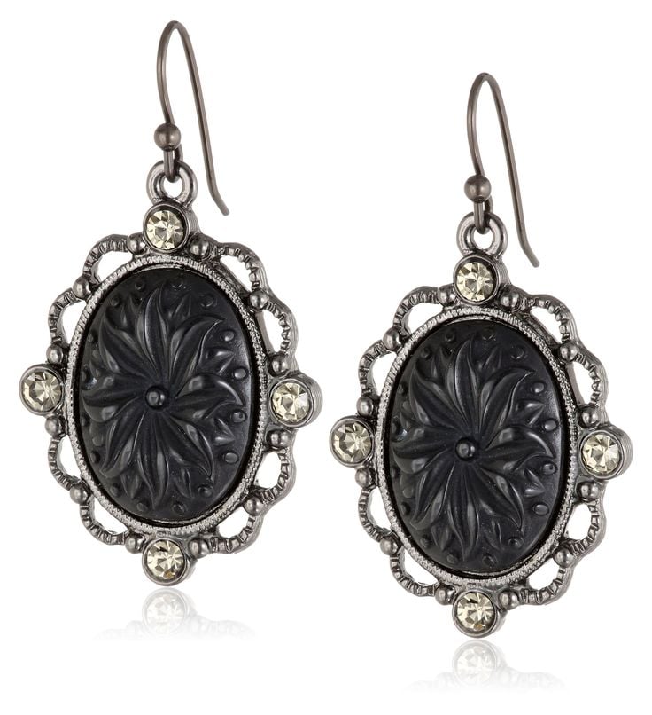 Victorian Gothic Earrings ($22)