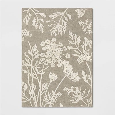 Fallsburg Floral Tufted Rug