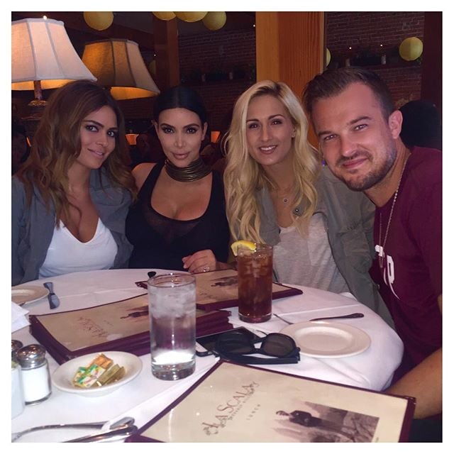 Kim Kardashian's Baby Bump in LA August 2015 | Pictures