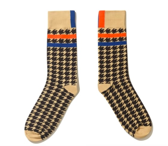 Kule The Women's Houndstooth Socks in Cream/Brown