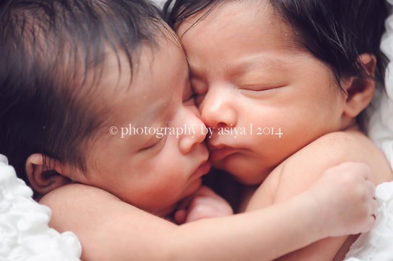 Newborn Twin Photo Ideas
