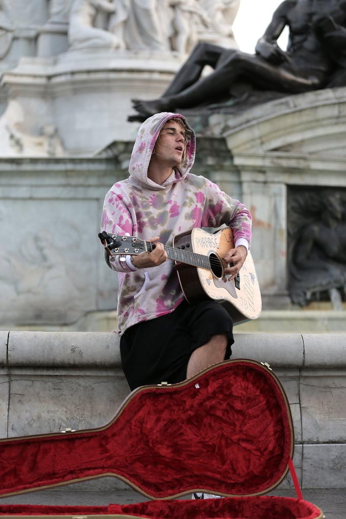 Justin Bieber Sings to Hailey Baldwin in London 2018