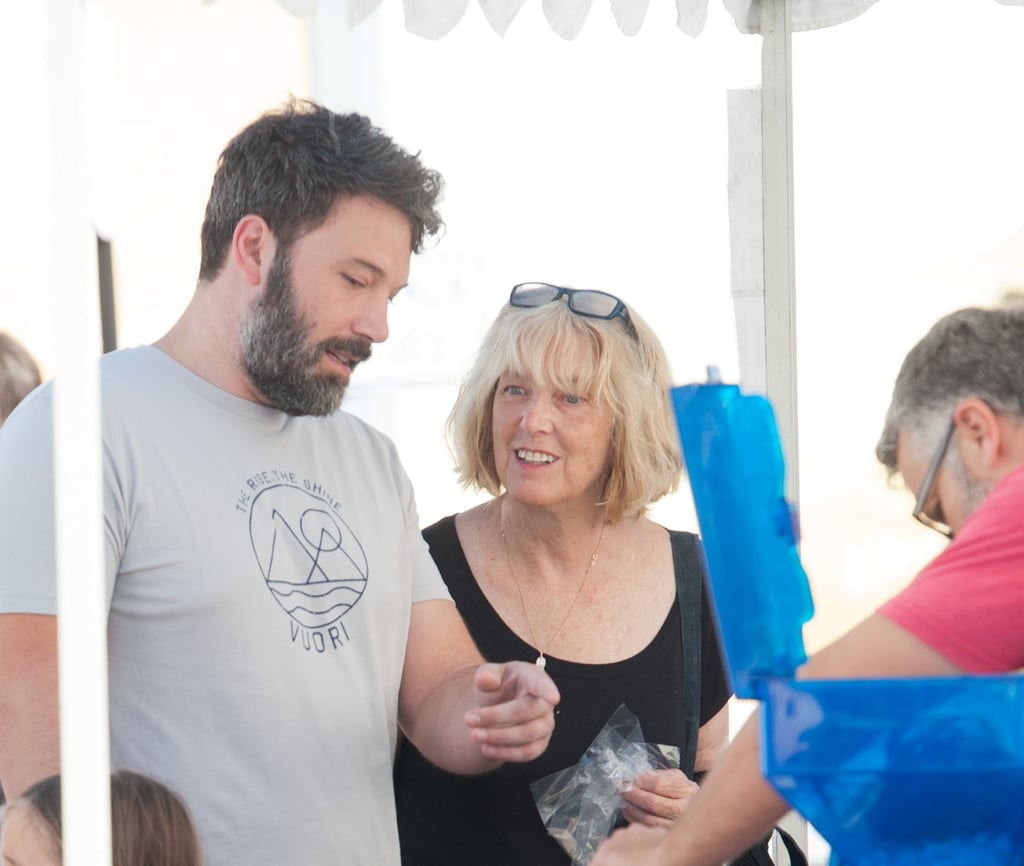 Ben Affleck Farmers Market Pictures September 2015