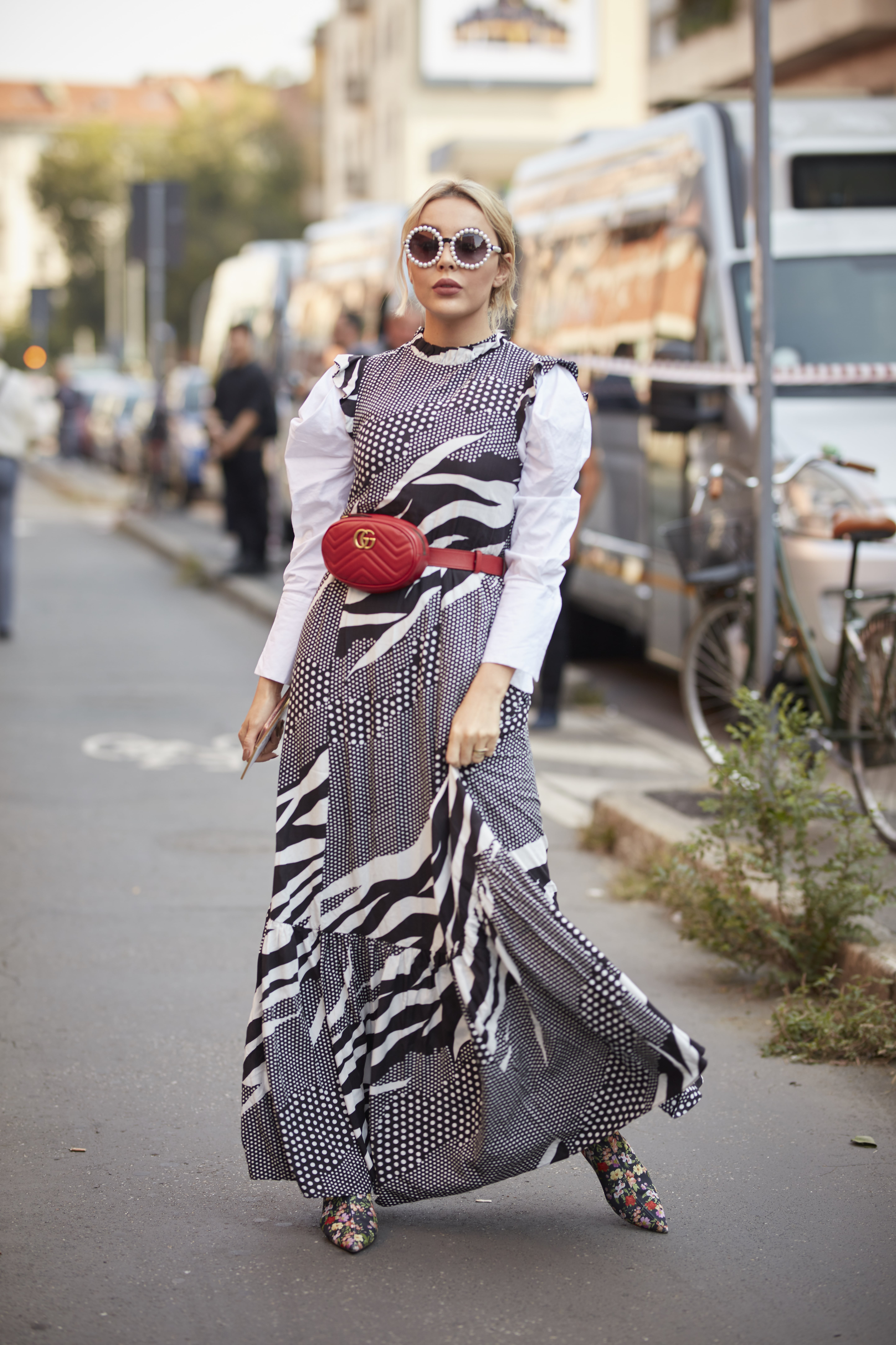 How to Wear a Fanny Pack POPSUGAR Fashion