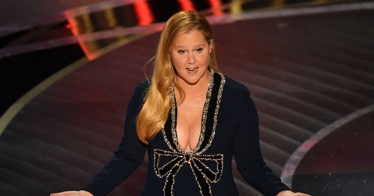 Photo of Amy Schumer Clarifies Kirsten Dunst Oscars Joke Amid Backlash